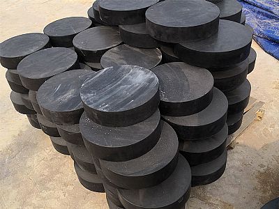 鹤山区板式橡胶支座由若干层橡胶片与薄钢板经加压硫化